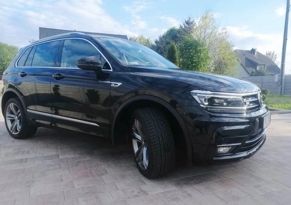 Volkswagen Tiguan cena 143000 przebieg: 82000, rok produkcji 2018 z Kalisz małe 46